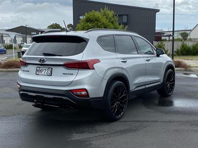 2019 Hyundai SANTA FE - Thumbnail