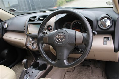 2007 Toyota Vanguard - Thumbnail