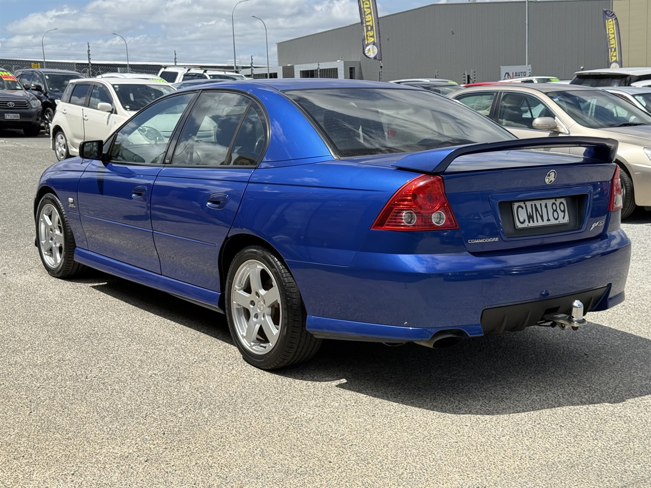 2005 Holden COMMODORE