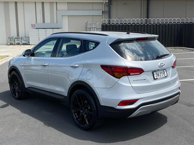 2016 Hyundai SANTA FE - Thumbnail