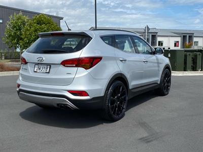 2016 Hyundai SANTA FE - Thumbnail