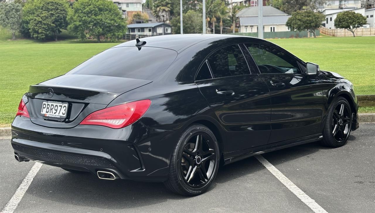 2015 Mercedes-Benz CLA 180