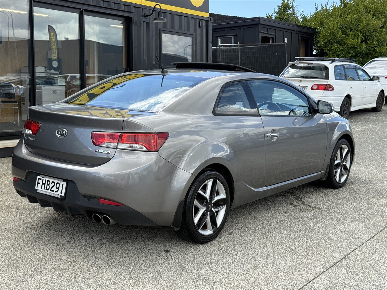 2010 Kia Koup