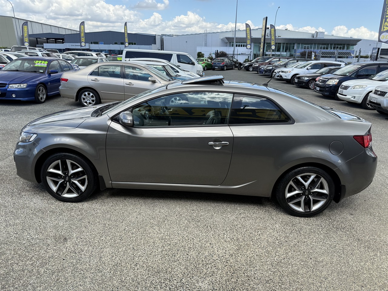 2010 Kia Koup