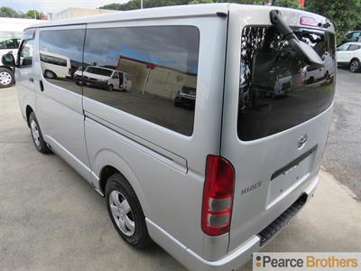 2018 Toyota Hiace - Thumbnail