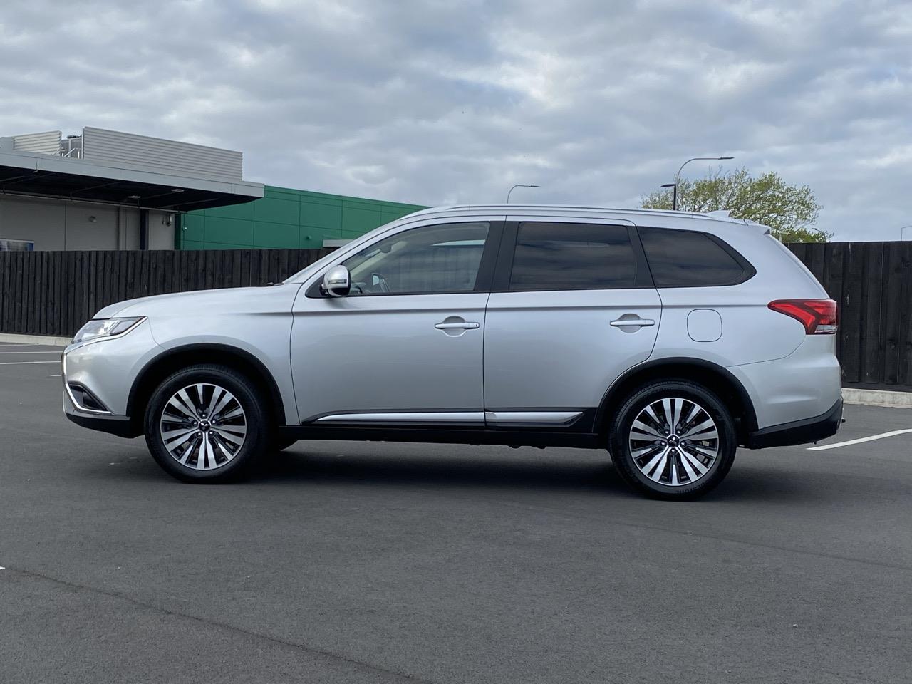 2020 Mitsubishi Outlander