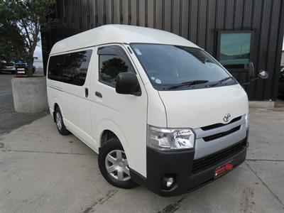 2020 Toyota Hiace - Thumbnail