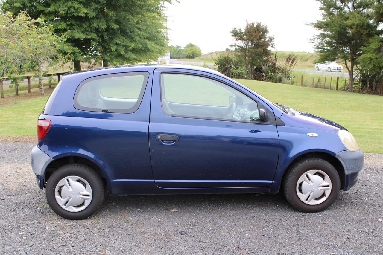 1999 Toyota Echo