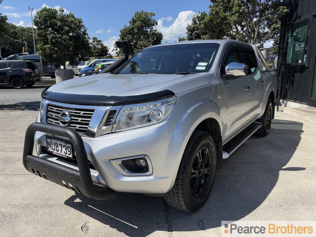 2015 Nissan Navara