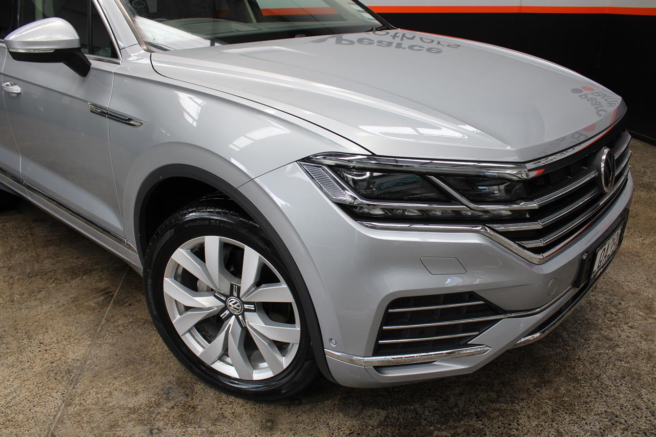 2018 Volkswagen TOUAREG