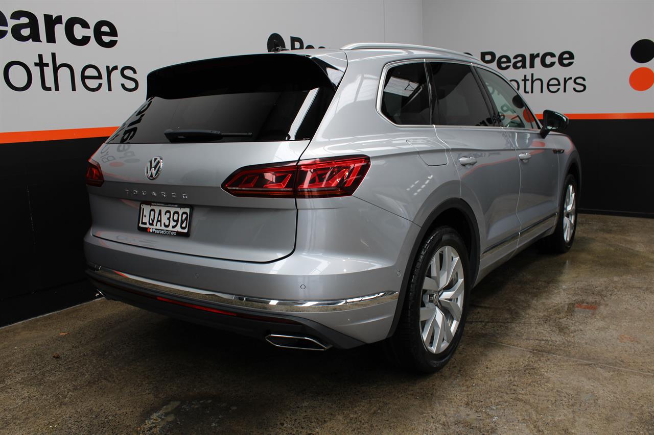 2018 Volkswagen TOUAREG