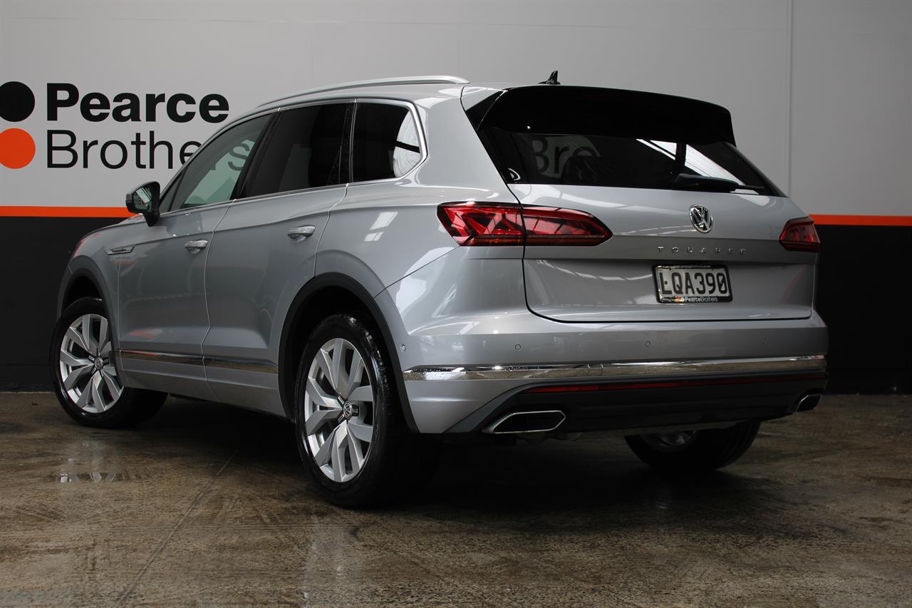 2018 Volkswagen TOUAREG