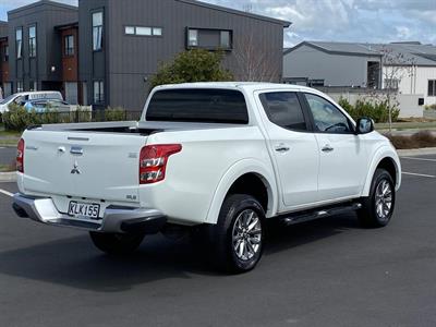 2017 Mitsubishi Triton - Thumbnail