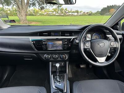 2016 Toyota Corolla - Thumbnail