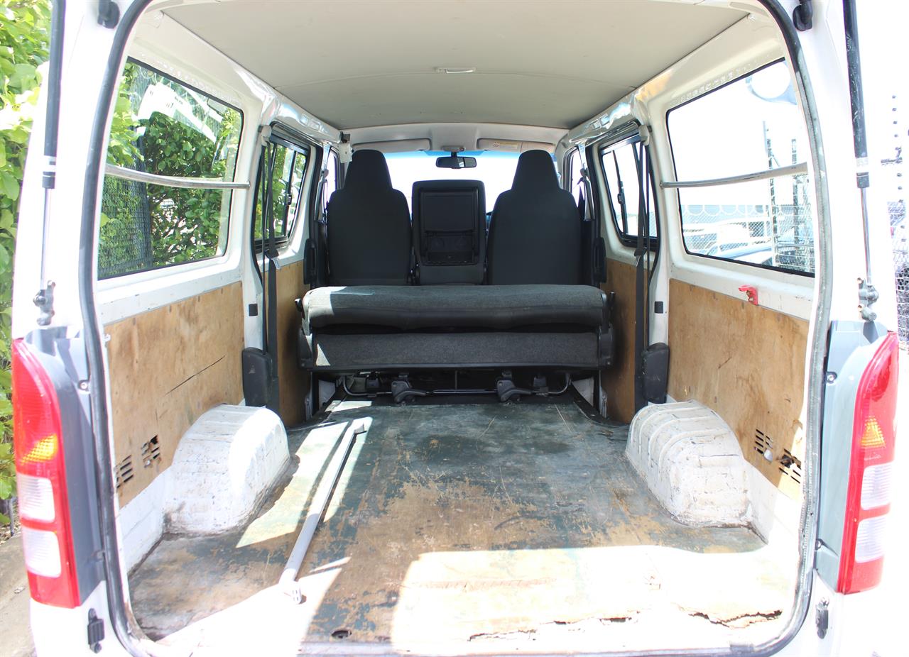 2012 Toyota Hiace