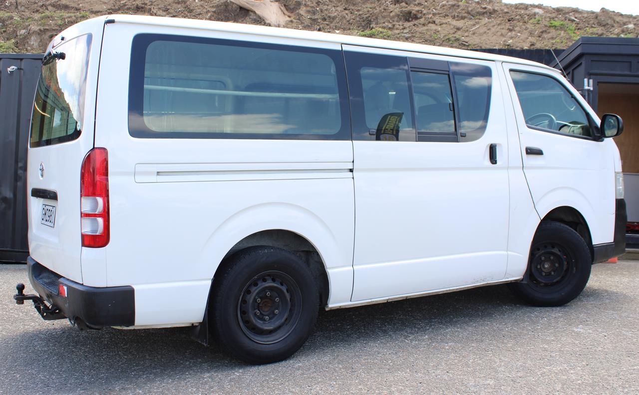 2012 Toyota Hiace