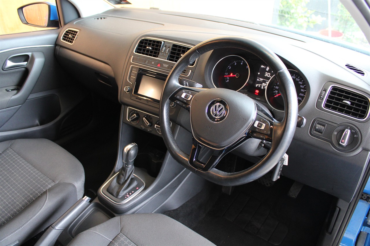 2014 Volkswagen POLO