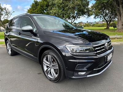 2018 Volkswagen Tiguan - Thumbnail