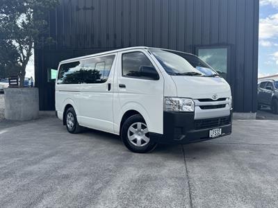 2018 Toyota Hiace - Thumbnail