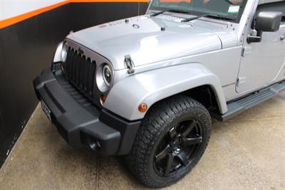 2015 Jeep Wrangler - Thumbnail