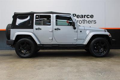 2015 Jeep Wrangler - Thumbnail