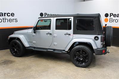 2015 Jeep Wrangler - Thumbnail