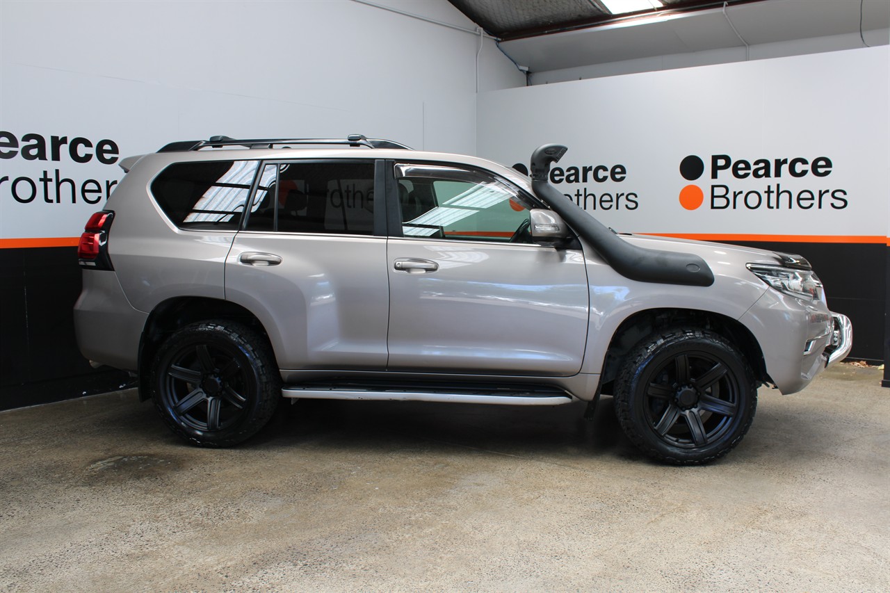 2018 Toyota Landcruiser Prado