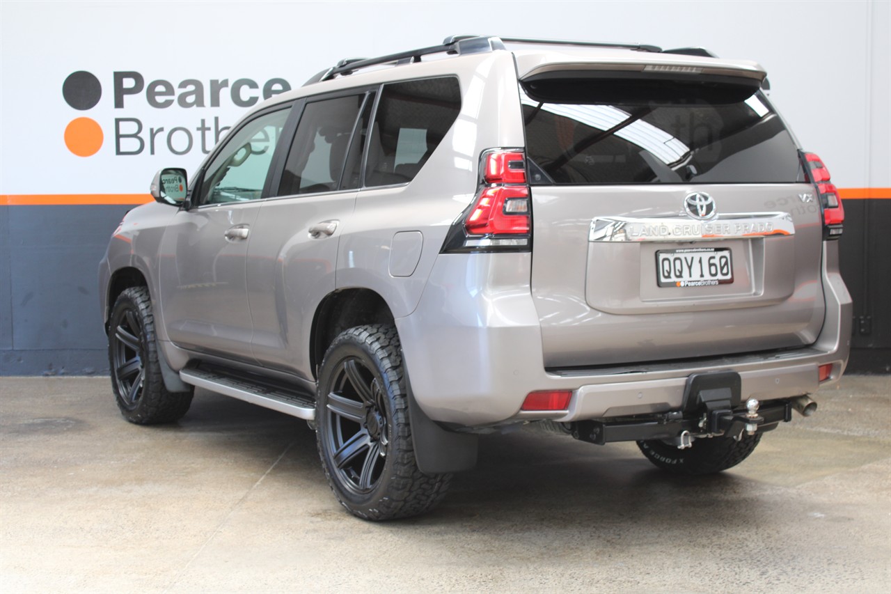 2018 Toyota Landcruiser Prado