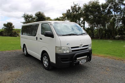 2006 Toyota Hiace - Image Coming Soon