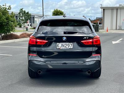 2017 BMW X1 - Thumbnail