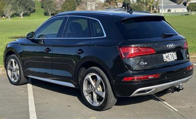 2018 Audi Q5 - Thumbnail