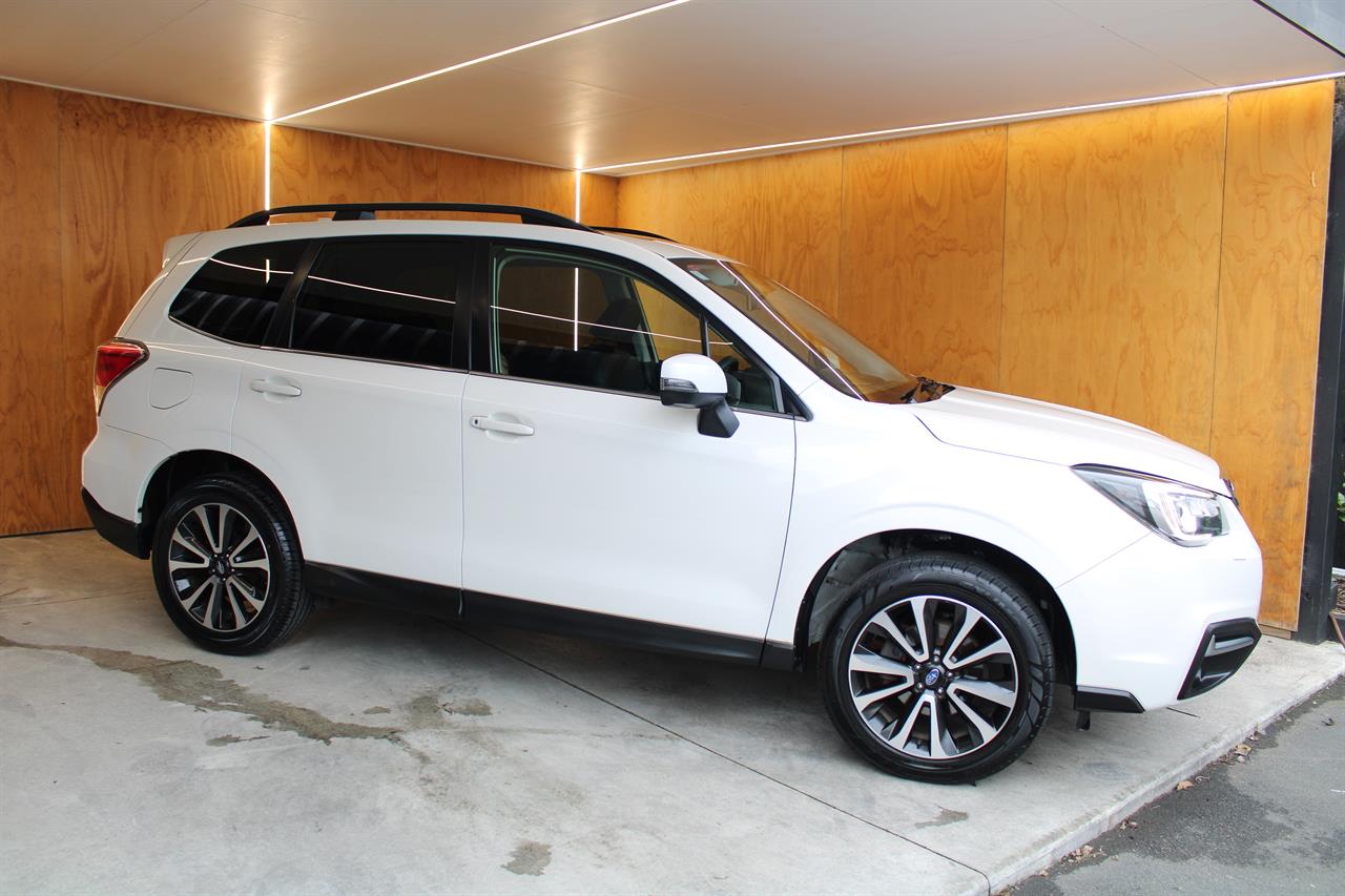 2018 Subaru FORESTER