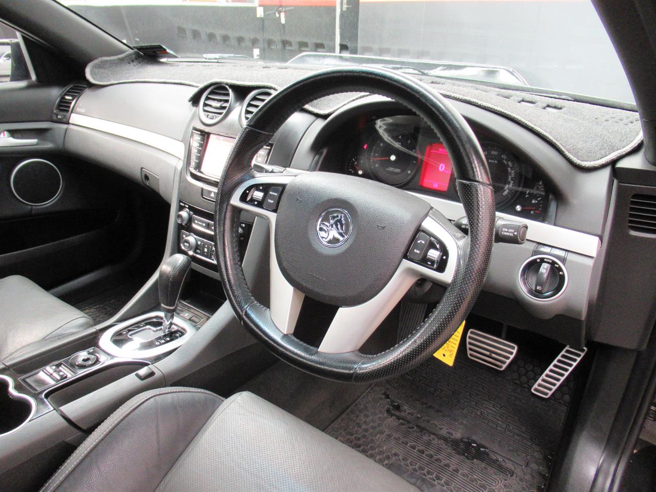 2012 Holden COMMODORE