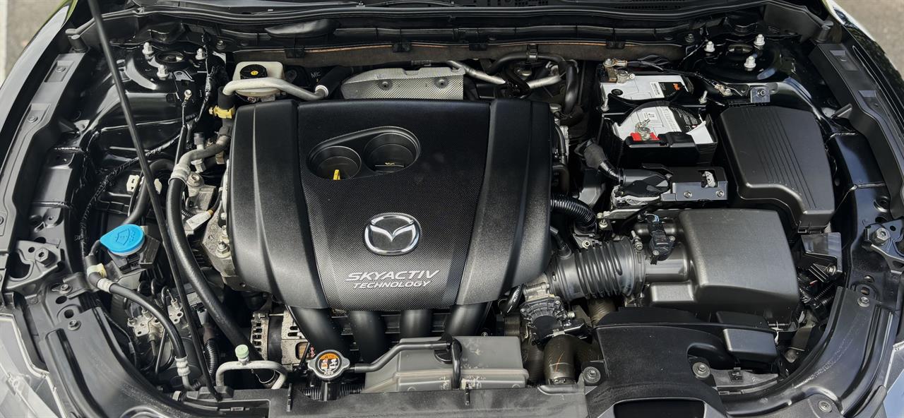 2013 Mazda Atenza