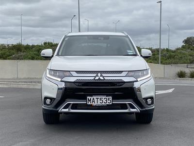 2019 Mitsubishi Outlander - Thumbnail