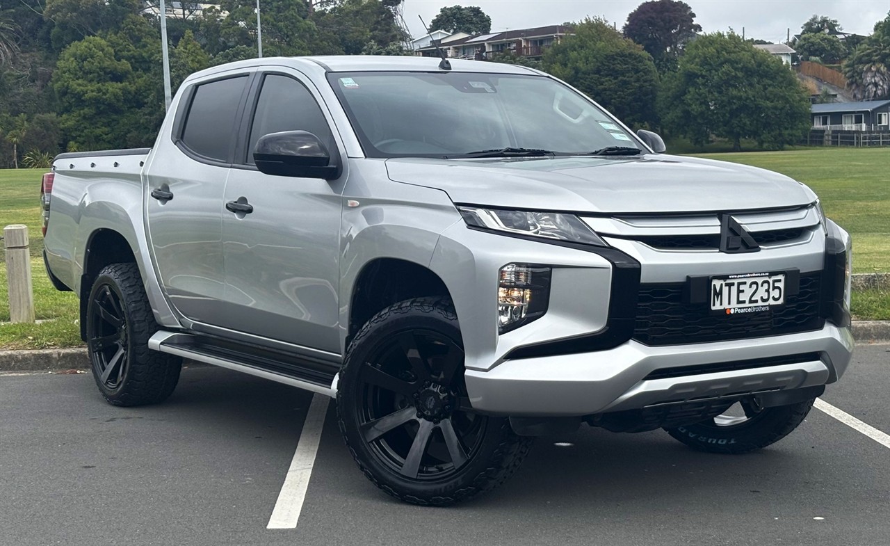 2020 Mitsubishi Triton