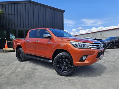 2017 Toyota Hilux - Thumbnail