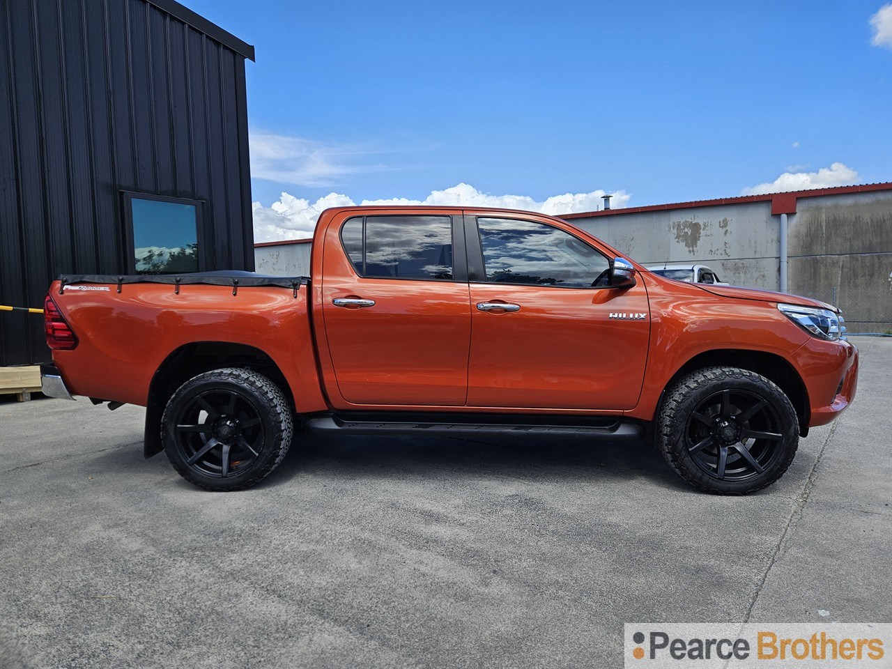 2017 Toyota Hilux