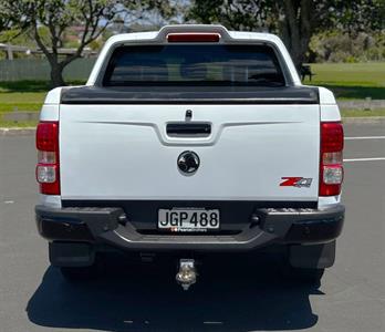 2015 Holden Colorado - Thumbnail