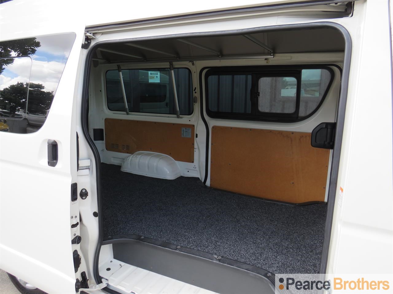 2017 Toyota Hiace