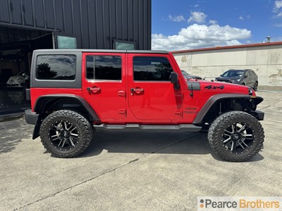 2015 Jeep WRANGLER - Thumbnail