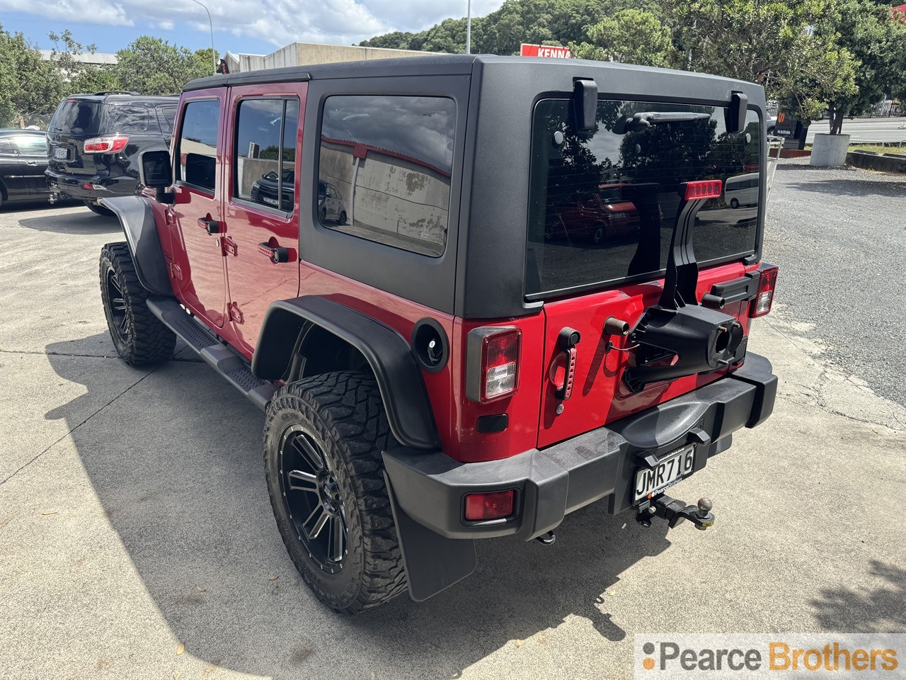 2015 Jeep WRANGLER