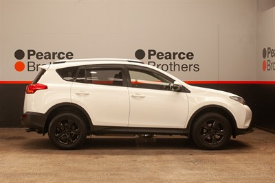 2013 Toyota RAV4 - Thumbnail