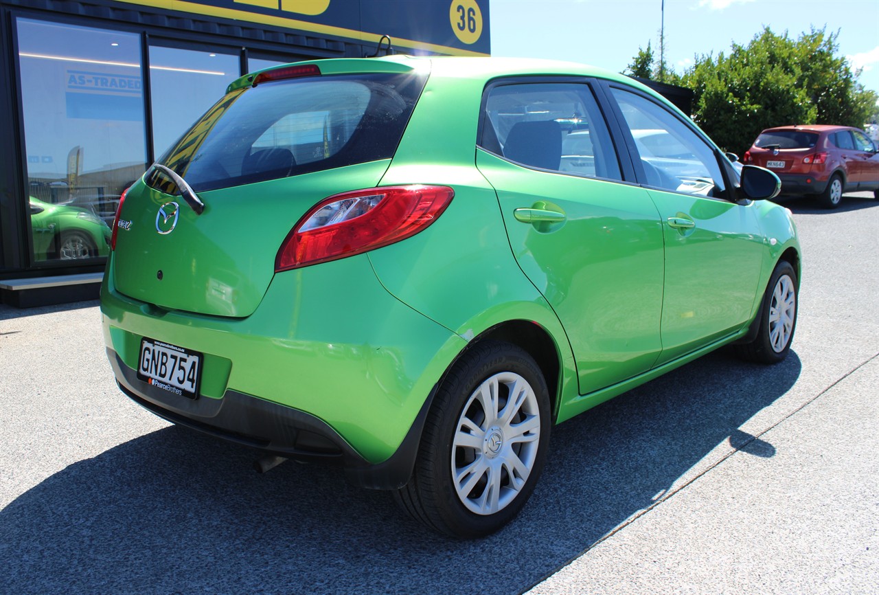 2012 Mazda Mazda2