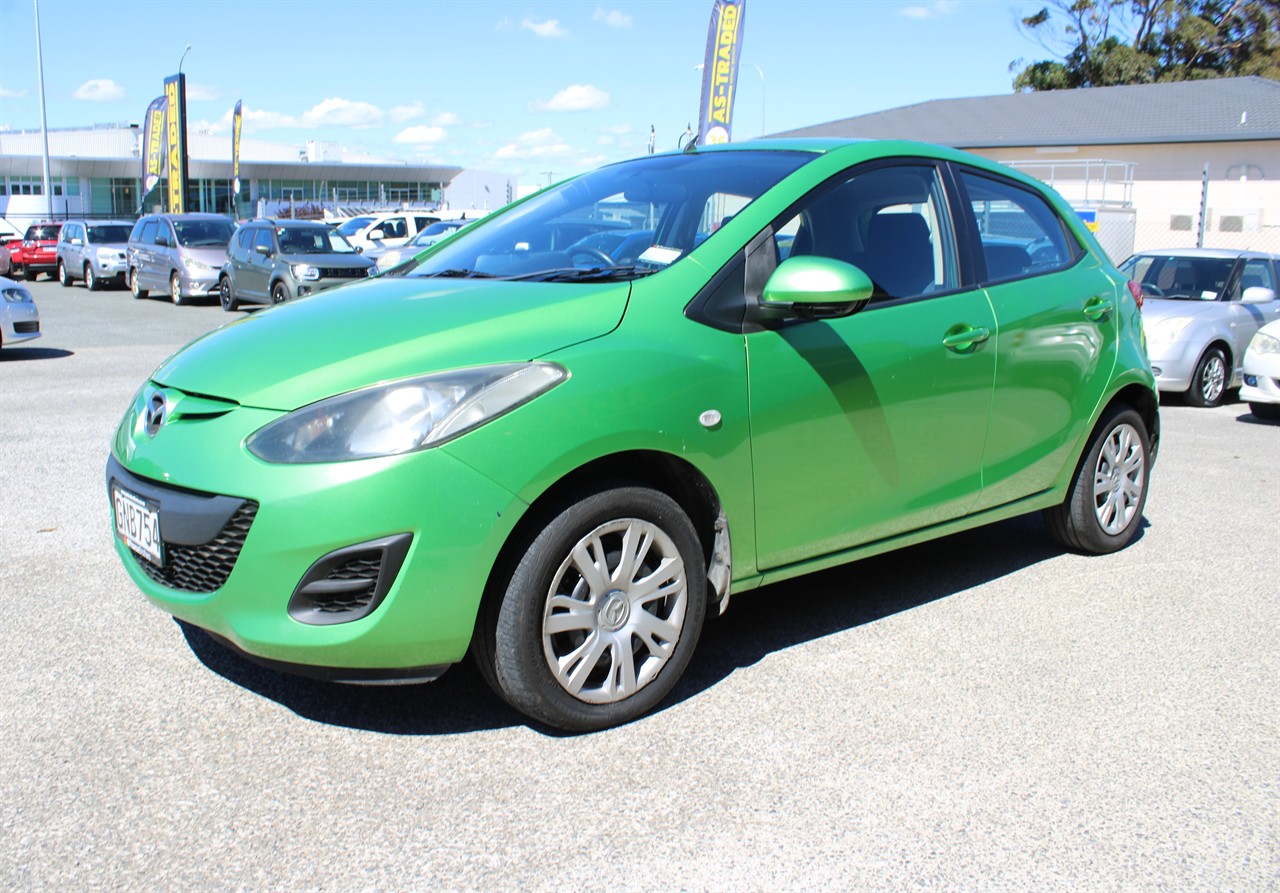 2012 Mazda Mazda2