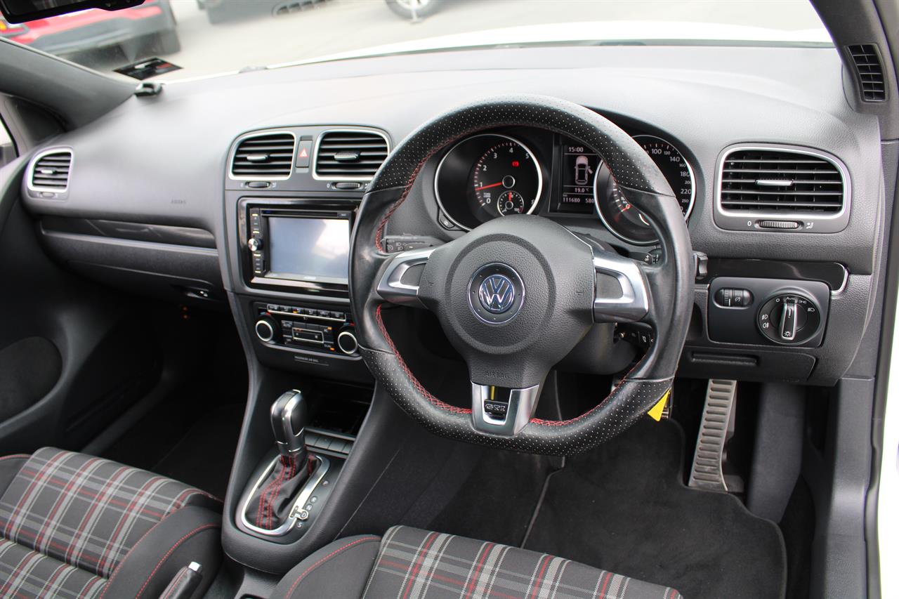 2012 Volkswagen GOLF