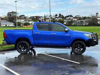 2018 Toyota Hilux - Thumbnail