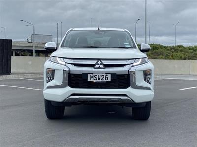 2020 Mitsubishi Triton - Thumbnail