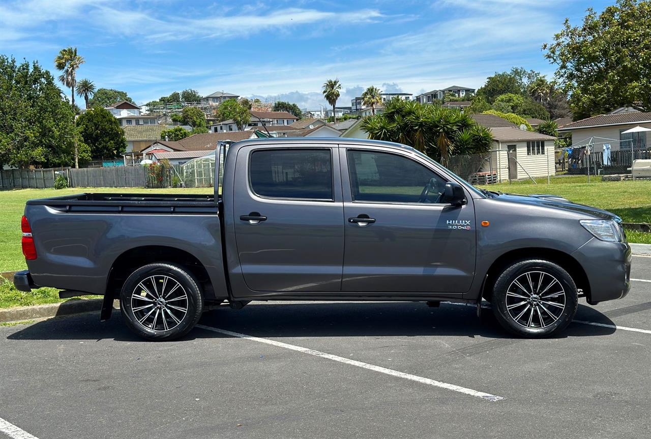 2015 Toyota Hilux