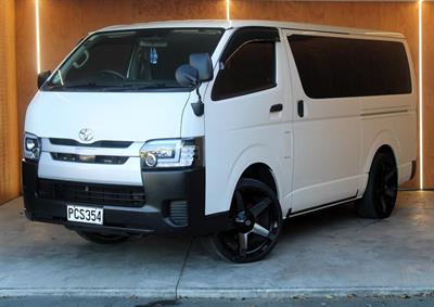 2018 Toyota Hiace - Thumbnail